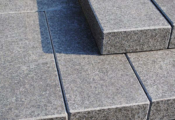 Granit Blockstufe 